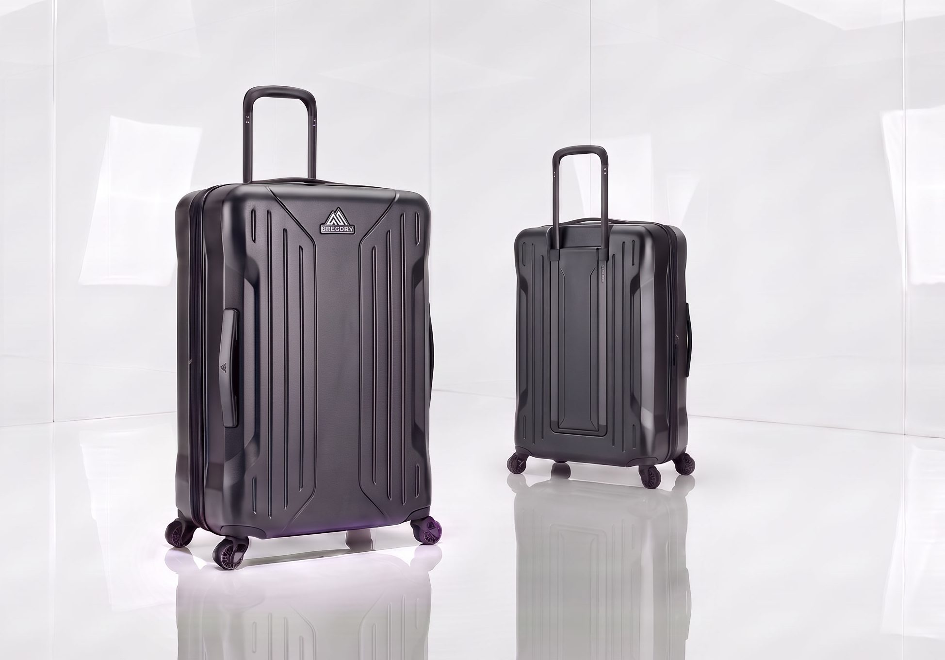 Gregory Quadro Pro Koffer | Robuster Reisekoffer | Kongsbak Gregory Quadro Pro Reisekoffer in Schwarz mit robuster Polycarbonat-Hartschale und vier Rollen